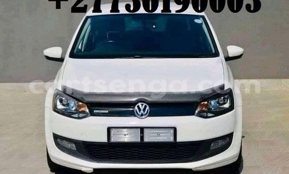 Nunua Ilio tumika Volkswagen Polo White Gari ndani ya Mbabane nchini Manzini