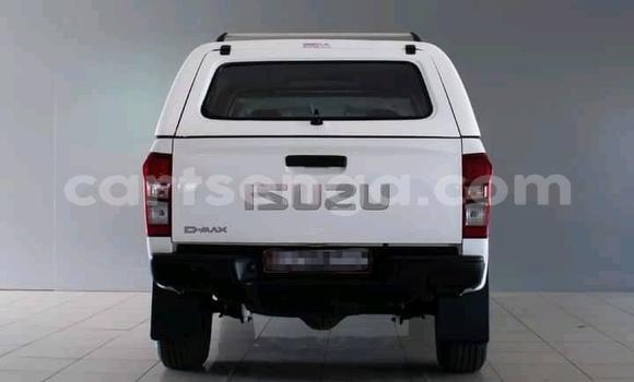 Buy Used Isuzu D-max Cab4 White Car in Mbabane in Manzini Buy Used Isuzu D-max Cab4 White Car in Mbabane in Manzini