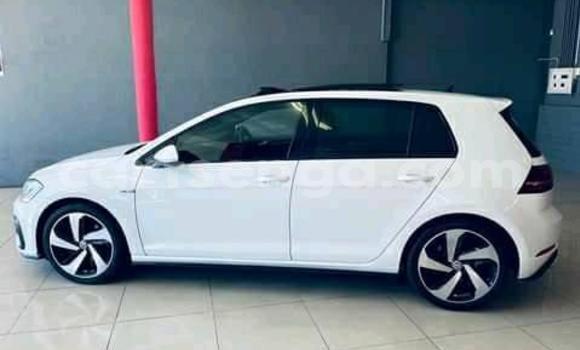 Buy Used Volkswagen Golf GTI White Car in Mbabane in Manzini Buy Used Volkswagen Golf GTI White Car in Mbabane in Manzini