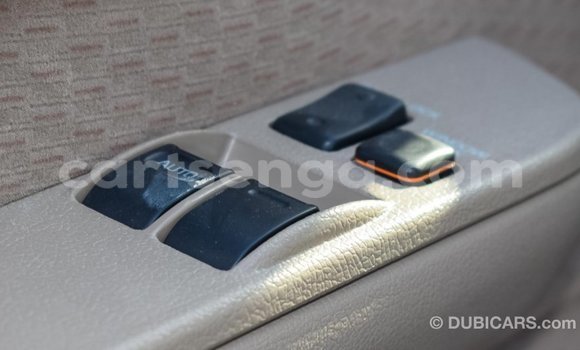 Nunua Imported Toyota Land Cruiser Beige Gari ndani ya Import - Dubai nchini Hhohho Nunua Imported Toyota Land Cruiser Beige Gari ndani ya Import - Dubai nchini Hhohho