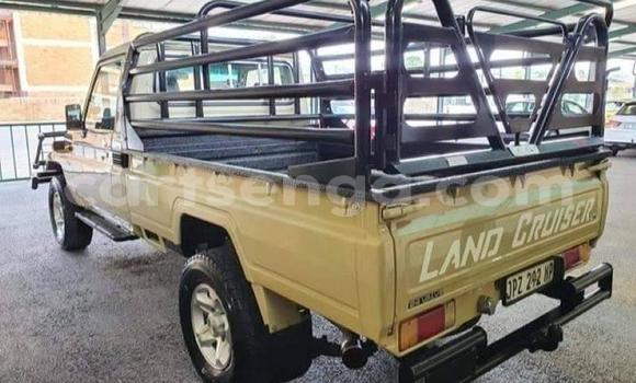 Buy Used Toyota Land Cruiser Other Car in Mbabane in Manzini Buy Used Toyota Land Cruiser Other Car in Mbabane in Manzini