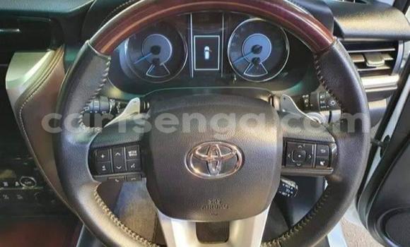 Buy Used Toyota Fortuner White Car in Mbabane in Manzini Buy Used Toyota Fortuner White Car in Mbabane in Manzini