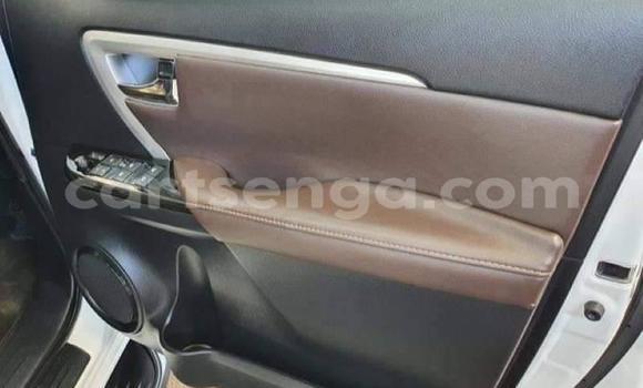 Buy Used Toyota Fortuner White Car in Mbabane in Manzini Buy Used Toyota Fortuner White Car in Mbabane in Manzini