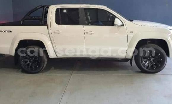 Buy Used Volkswagen Amarok White Car in Mbabane in Manzini Buy Used Volkswagen Amarok White Car in Mbabane in Manzini