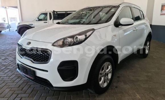 Buy Used Kia Sportage White Car in Mbabane in Manzini