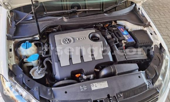 Buy Used Volkswagen Golf White Car in Mbabane in Manzini Buy Used Volkswagen Golf White Car in Mbabane in Manzini