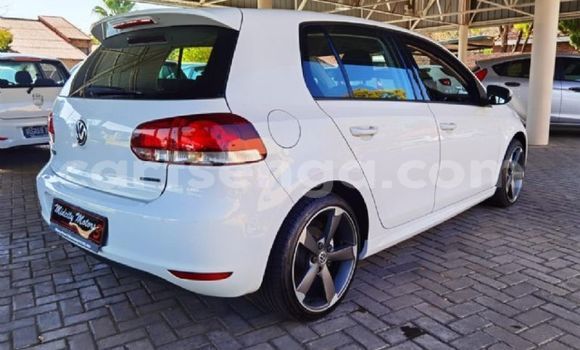Buy Used Volkswagen Golf White Car in Mbabane in Manzini Buy Used Volkswagen Golf White Car in Mbabane in Manzini