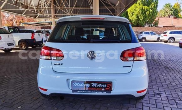 Buy Used Volkswagen Golf White Car in Mbabane in Manzini Buy Used Volkswagen Golf White Car in Mbabane in Manzini
