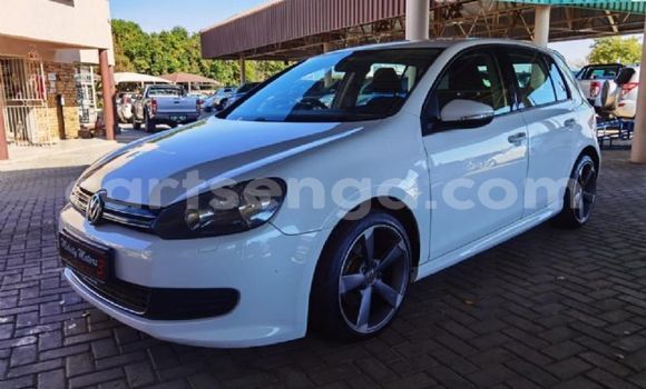 Buy Used Volkswagen Golf White Car in Mbabane in Manzini Buy Used Volkswagen Golf White Car in Mbabane in Manzini