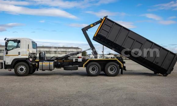 Buy Used Isuzu FTR 850 White Truck in Ezulwini in Hhohho Buy Used Isuzu FTR 850 White Truck in Ezulwini in Hhohho