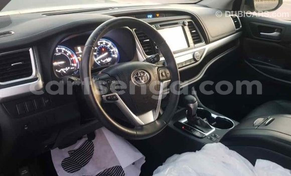 Buy Import Toyota Highlander Black Car in Import - Dubai in Hhohho Buy Import Toyota Highlander Black Car in Import - Dubai in Hhohho