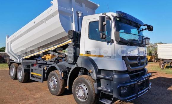 Buy Used Isuzu FTR 850 White Truck in Mbabane in Manzini Buy Used Isuzu FTR 850 White Truck in Mbabane in Manzini