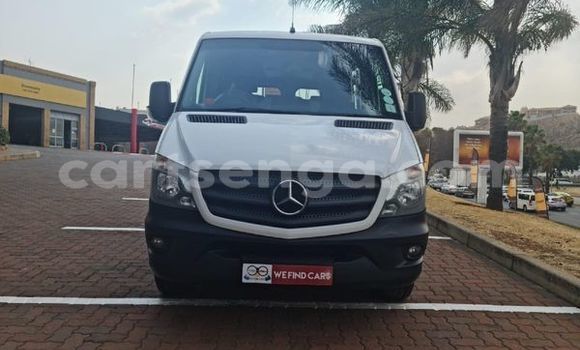 Buy Used Mercedes-Benz 740Li White Car in Mbabane in Manzini Buy Used Mercedes-Benz 740Li White Car in Mbabane in Manzini