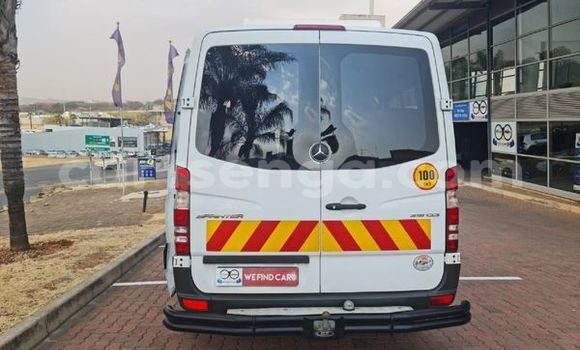 Buy Used Mercedes-Benz 740Li White Car in Mbabane in Manzini Buy Used Mercedes-Benz 740Li White Car in Mbabane in Manzini