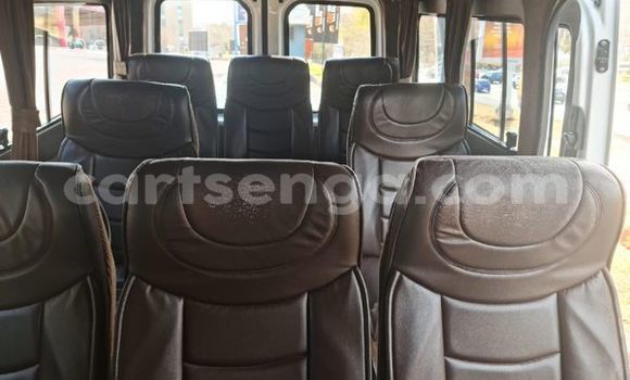 Buy Used Mercedes-Benz 740Li White Car in Mbabane in Manzini Buy Used Mercedes-Benz 740Li White Car in Mbabane in Manzini