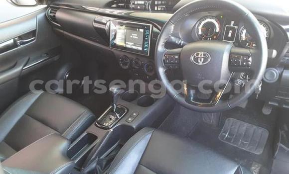 Buy Used Toyota Hilux White Car in Manzini in Manzini Buy Used Toyota Hilux White Car in Manzini in Manzini