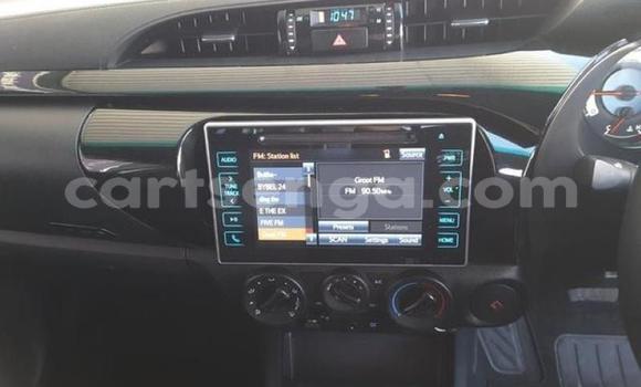 Buy Used Toyota Hilux White Car in Manzini in Manzini Buy Used Toyota Hilux White Car in Manzini in Manzini