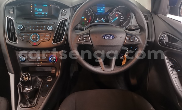 Acheter Occasion Voiture Ford Focus Bleu à Mbabane, Manzini Acheter Occasion Voiture Ford Focus Bleu à Mbabane, Manzini
