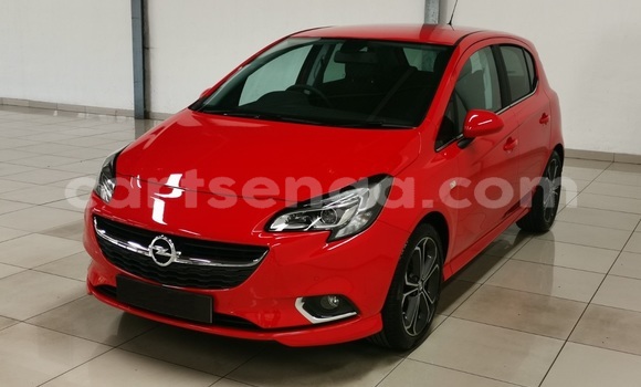 Nunua Ilio tumika Opel Corsa Red Gari ndani ya Mpaka nchini Wilaya ya Lubombo
