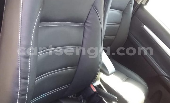 Nunua Ilio tumika Toyota Hilux Brown Gari ndani ya Big Bend nchini Wilaya ya Lubombo Nunua Ilio tumika Toyota Hilux Brown Gari ndani ya Big Bend nchini Wilaya ya Lubombo