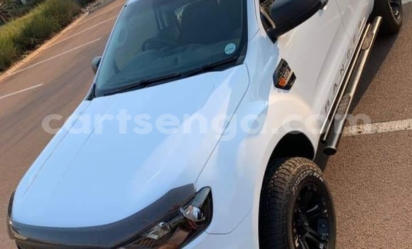 Nunua Ilio tumika Ford Ranger White Gari ndani ya Big Bend nchini Wilaya ya Lubombo Nunua Ilio tumika Ford Ranger White Gari ndani ya Big Bend nchini Wilaya ya Lubombo