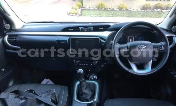 Nunua Ilio tumika Toyota Hilux White Gari ndani ya Big Bend nchini Wilaya ya Lubombo Nunua Ilio tumika Toyota Hilux White Gari ndani ya Big Bend nchini Wilaya ya Lubombo