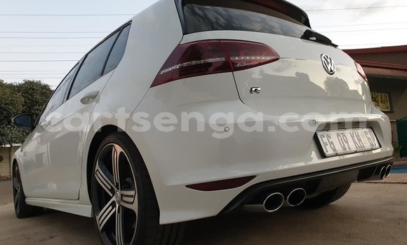 Nunua Ilio tumika Volkswagen Golf R White Gari ndani ya Big Bend nchini Wilaya ya Lubombo Nunua Ilio tumika Volkswagen Golf R White Gari ndani ya Big Bend nchini Wilaya ya Lubombo