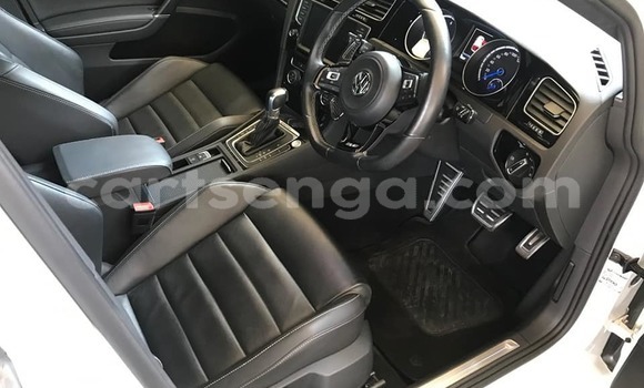Nunua Ilio tumika Volkswagen Golf R White Gari ndani ya Big Bend nchini Wilaya ya Lubombo Nunua Ilio tumika Volkswagen Golf R White Gari ndani ya Big Bend nchini Wilaya ya Lubombo