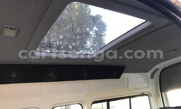 Nunua Ilio tumika Toyota Hiace White Gari ndani ya Big Bend nchini Wilaya ya Lubombo Nunua Ilio tumika Toyota Hiace White Gari ndani ya Big Bend nchini Wilaya ya Lubombo