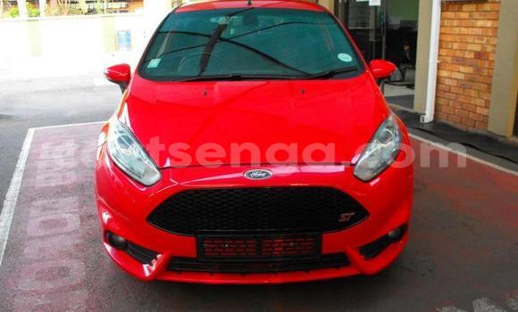 Acheter Occasion Voiture Ford Fiesta ST Rouge à Ezulwini, Hhohho Acheter Occasion Voiture Ford Fiesta ST Rouge à Ezulwini, Hhohho