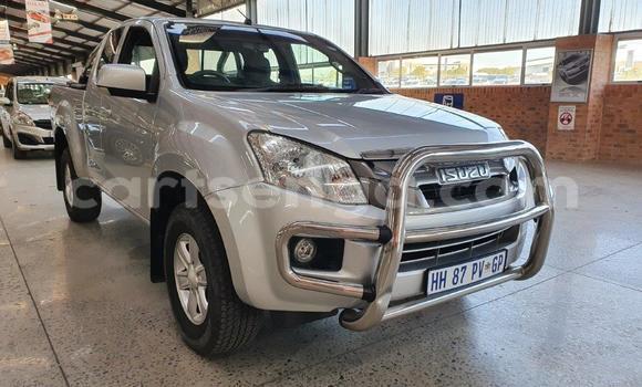 Acheter Occasion Voiture Isuzu KB Gris à Mbabane, Manzini