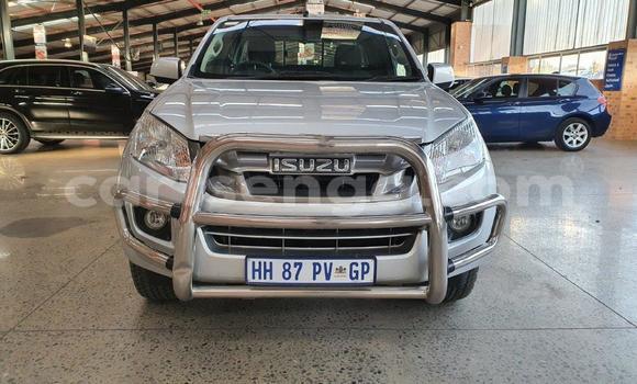 Acheter Occasion Voiture Isuzu KB Gris à Mbabane, Manzini Acheter Occasion Voiture Isuzu KB Gris à Mbabane, Manzini