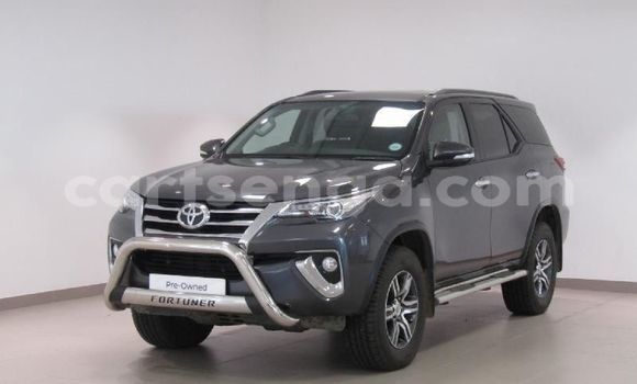 Buy Used Toyota Fortuner Brown Car in Mbabane in Manzini Buy Used Toyota Fortuner Brown Car in Mbabane in Manzini