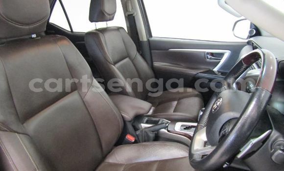Buy Used Toyota Fortuner Brown Car in Mbabane in Manzini Buy Used Toyota Fortuner Brown Car in Mbabane in Manzini