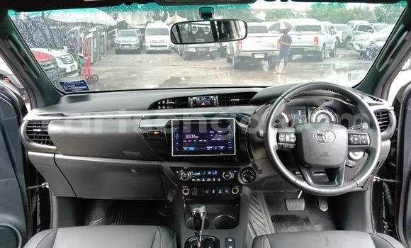 Buy Used Toyota Hiluxe Revo Black Car in Mbabane in Manzini Buy Used Toyota Hiluxe Revo Black Car in Mbabane in Manzini