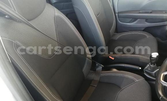 Buy Used Renault Clio RS Silver Car in Ezulwini in Hhohho Buy Used Renault Clio RS Silver Car in Ezulwini in Hhohho