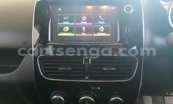 Buy Used Renault Clio RS Silver Car in Ezulwini in Hhohho Buy Used Renault Clio RS Silver Car in Ezulwini in Hhohho