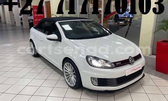 Nunua Ilio tumika Volkswagen Golf White Gari ndani ya Mbabane nchini Manzini