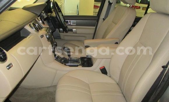 Buy Used Land Rover Discovery Silver Car in Mbabane in Manzini Buy Used Land Rover Discovery Silver Car in Mbabane in Manzini