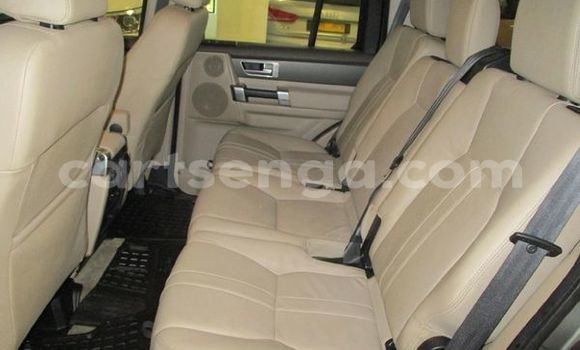 Buy Used Land Rover Discovery Silver Car in Mbabane in Manzini Buy Used Land Rover Discovery Silver Car in Mbabane in Manzini