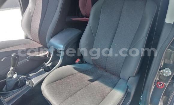 Acheter Occasion Voiture Isuzu KB Gris à Vuvulane, Lubombo District Acheter Occasion Voiture Isuzu KB Gris à Vuvulane, Lubombo District