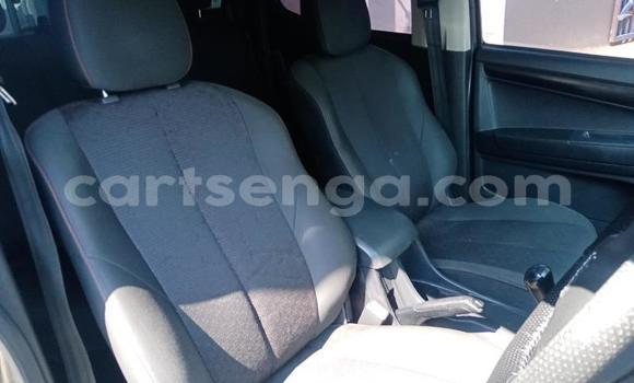 Acheter Occasion Voiture Isuzu KB Gris à Vuvulane, Lubombo District Acheter Occasion Voiture Isuzu KB Gris à Vuvulane, Lubombo District