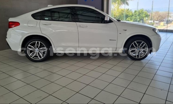 Buy Used BMW X4 White Car in Mondi in Hhohho Buy Used BMW X4 White Car in Mondi in Hhohho