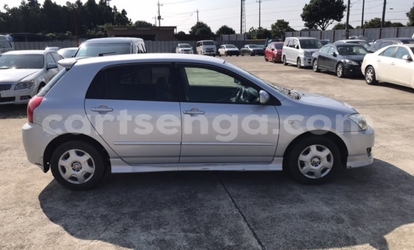 Acheter Occasion Voiture Toyota Runx Gris à Ezulwini, Hhohho Acheter Occasion Voiture Toyota Runx Gris à Ezulwini, Hhohho