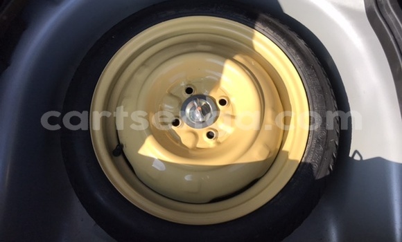 Acheter Occasion Voiture Toyota Runx Gris à Ezulwini, Hhohho Acheter Occasion Voiture Toyota Runx Gris à Ezulwini, Hhohho