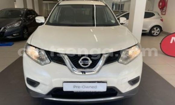 Nunua Ilio tumika Nissan Exa White Gari ndani ya Ezulwini nchini Hhohho Nunua Ilio tumika Nissan Exa White Gari ndani ya Ezulwini nchini Hhohho