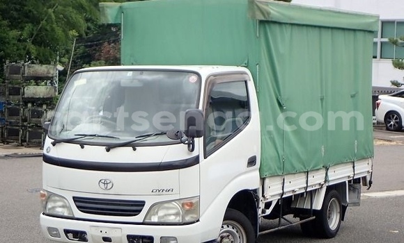 Acheter Occasion Voiture Toyota Dyna Blanc à Ezulwini, Hhohho Acheter Occasion Voiture Toyota Dyna Blanc à Ezulwini, Hhohho