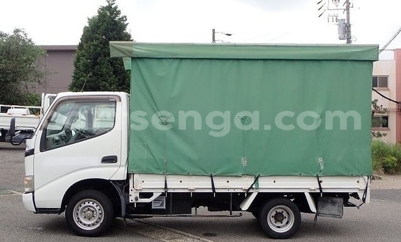 Acheter Occasion Voiture Toyota Dyna Blanc à Ezulwini, Hhohho Acheter Occasion Voiture Toyota Dyna Blanc à Ezulwini, Hhohho