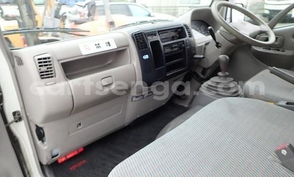 Acheter Occasion Voiture Toyota Dyna Blanc à Ezulwini, Hhohho Acheter Occasion Voiture Toyota Dyna Blanc à Ezulwini, Hhohho