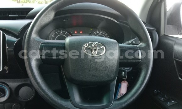 Buy Used Toyota Hilux White Car in Mbabane in Manzini Buy Used Toyota Hilux White Car in Mbabane in Manzini
